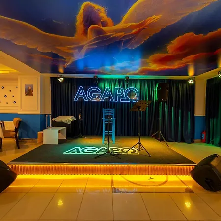 Hotel Lopera *