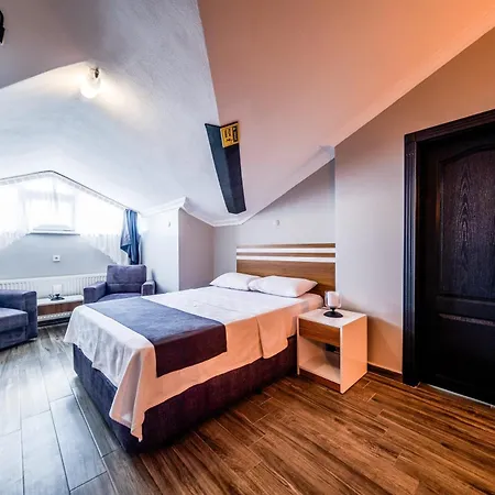 Hotel Lopera